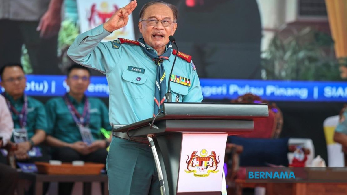 Nation's Progress Demands Morally Grounded Youth, Says Anwar at Scout Jamboree