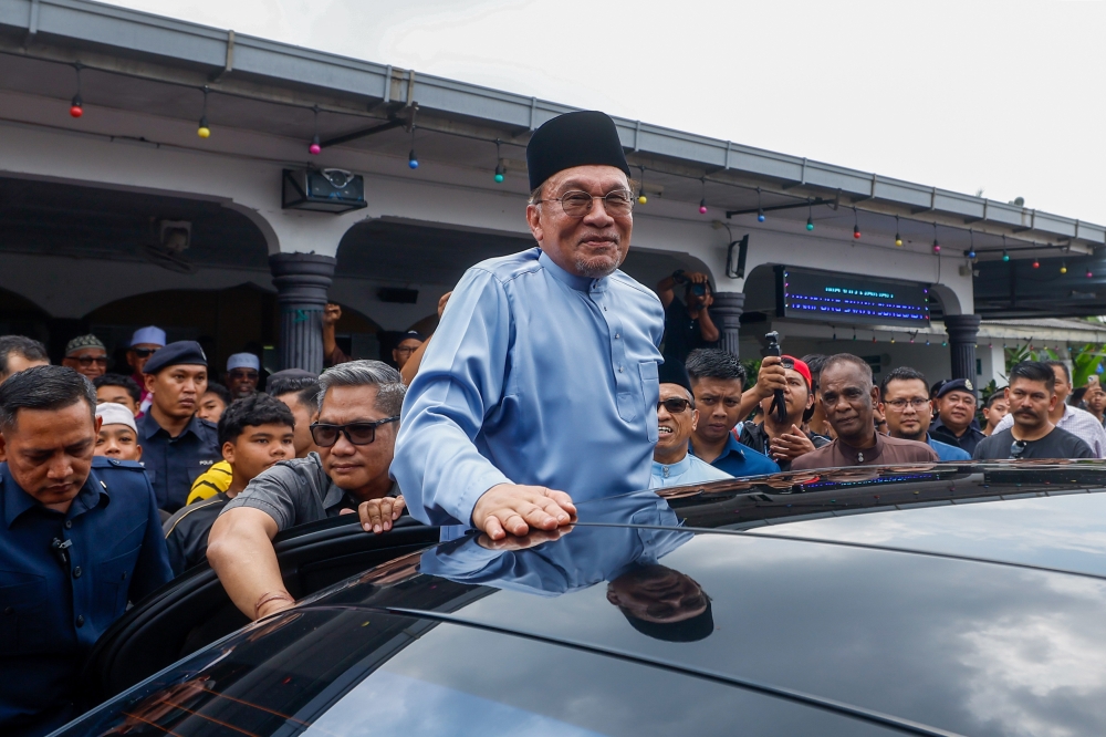 Malaysia's Israel Entry Ban Stems from Rights Concerns, Not Prejudice, Anwar Clarifies