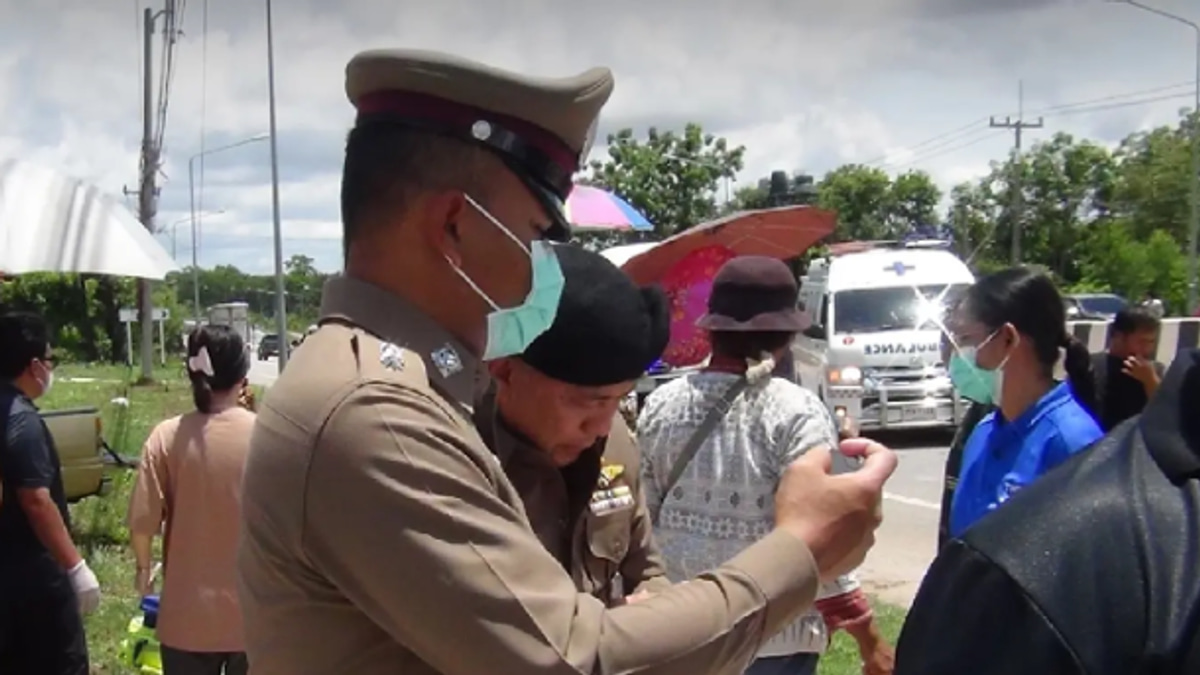 Ten Buddhist Monks Killed After Child Drives Truck Into Thai Procession