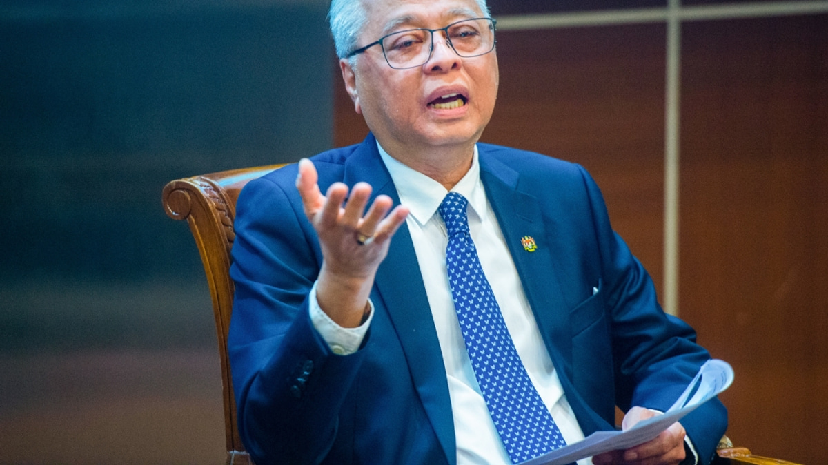 Ismail Sabri in stable condition following pacemaker implantation at IJN