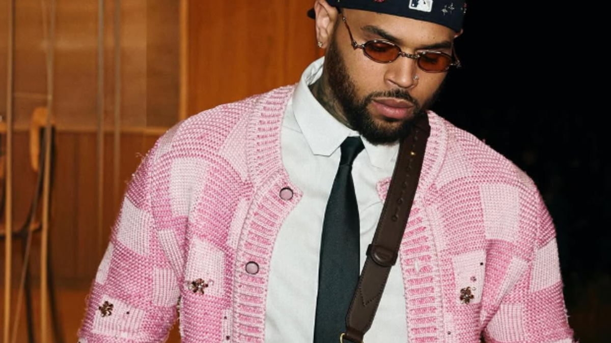 Chris Brown Ordered to Pay RM53 Million to Former Housekeeper Over Dog Attack