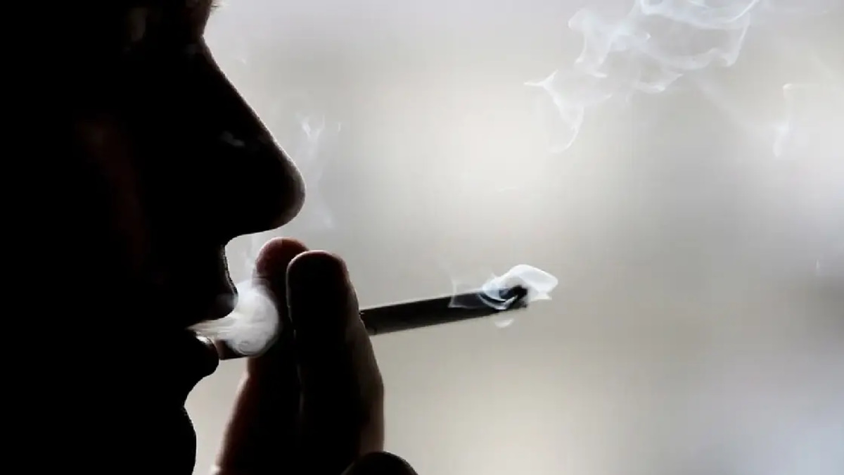 Foreign Composer Arrested Over Alleged Assault on Student in Smoking Dispute