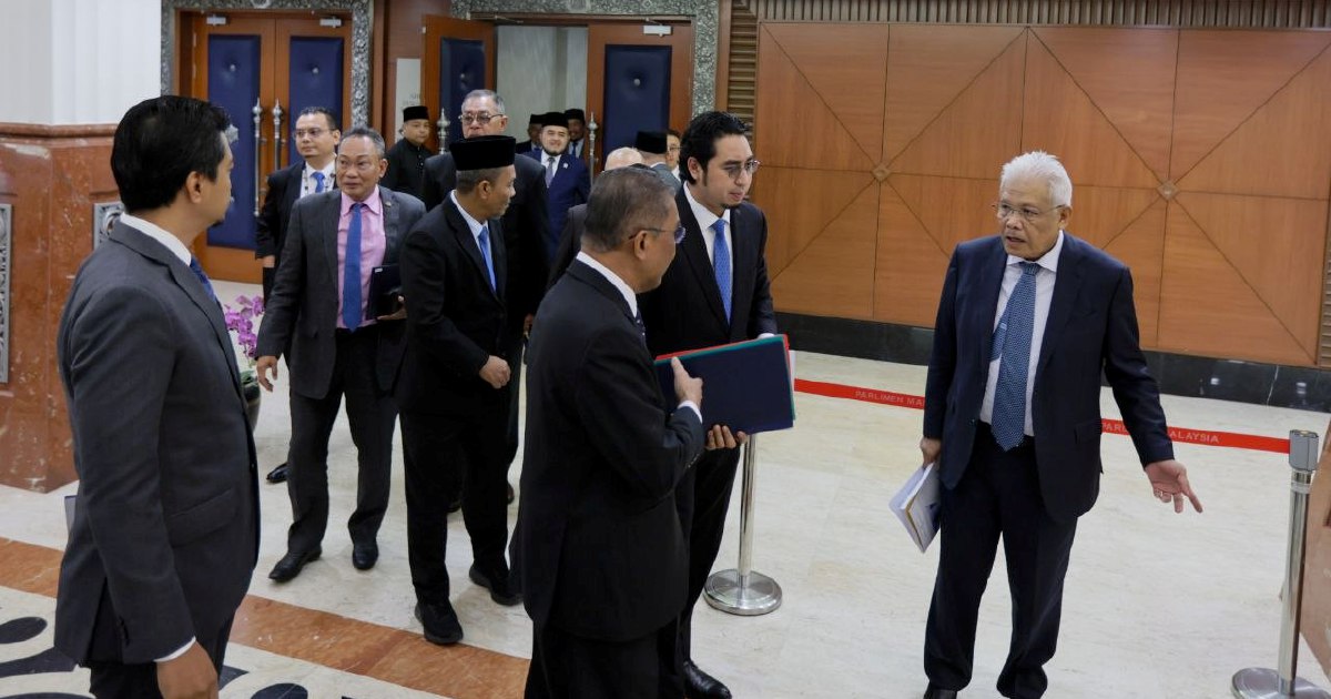 Zulkifli Calls on Opposition MPs to Re-engage in Tabung Haji RCI Parliamentary Debate