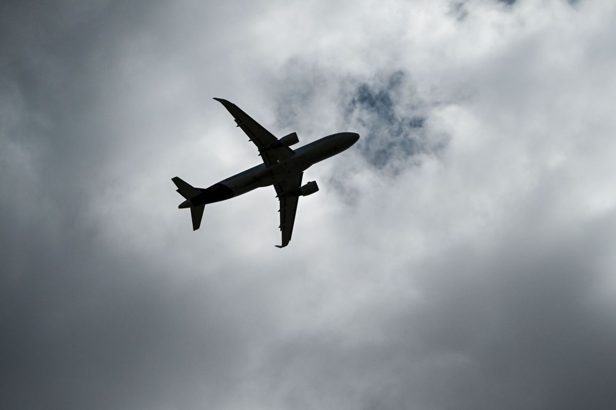 Power Bank Fire Forces Lufthansa Subsidiary to Divert Mid-Atlantic
