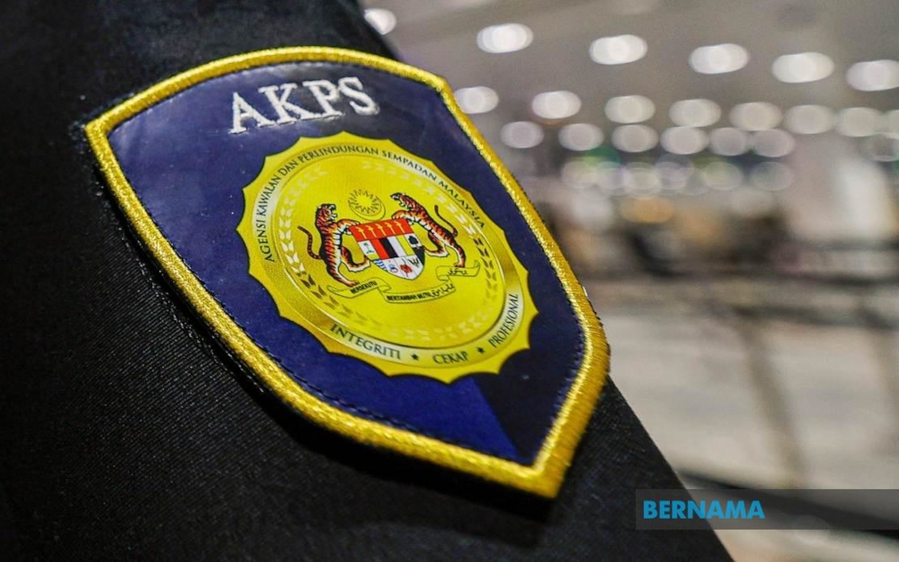 AKPS Investigates Alleged Bribery at KLIA 2 Over Personal QR Code Payment