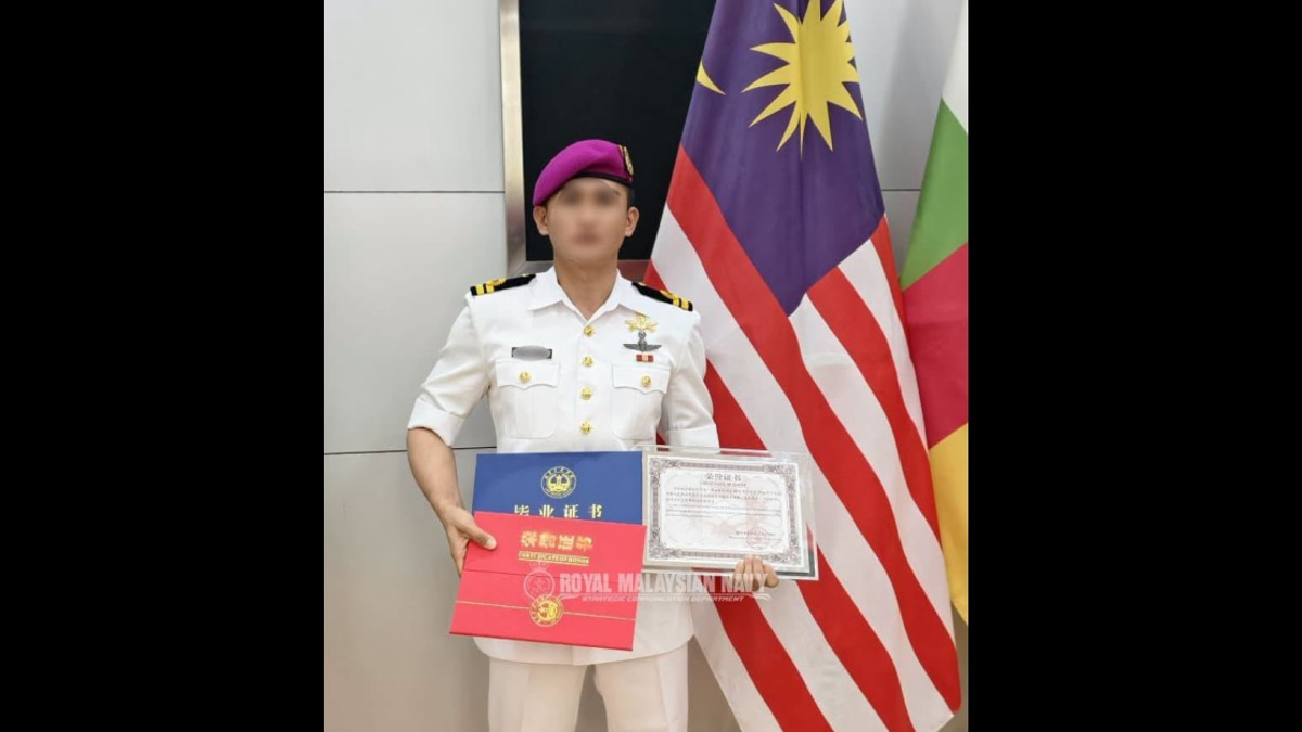 Selangor Sultan Praises PASKAL Officer's Sniper Course Excellence in China