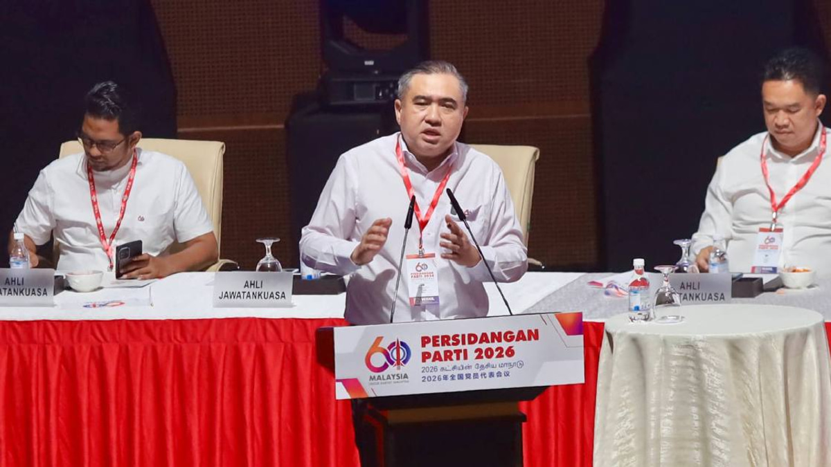 DAP Pledges Support for Anwar's Plan to Scrap AUKU, Calls for Broader Policy Overhaul