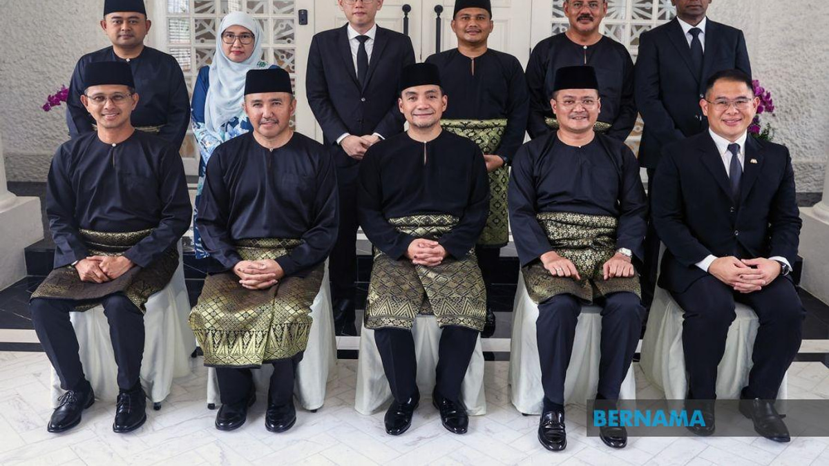 Johor Swears In New State Executive Council With Four Fresh Appointments