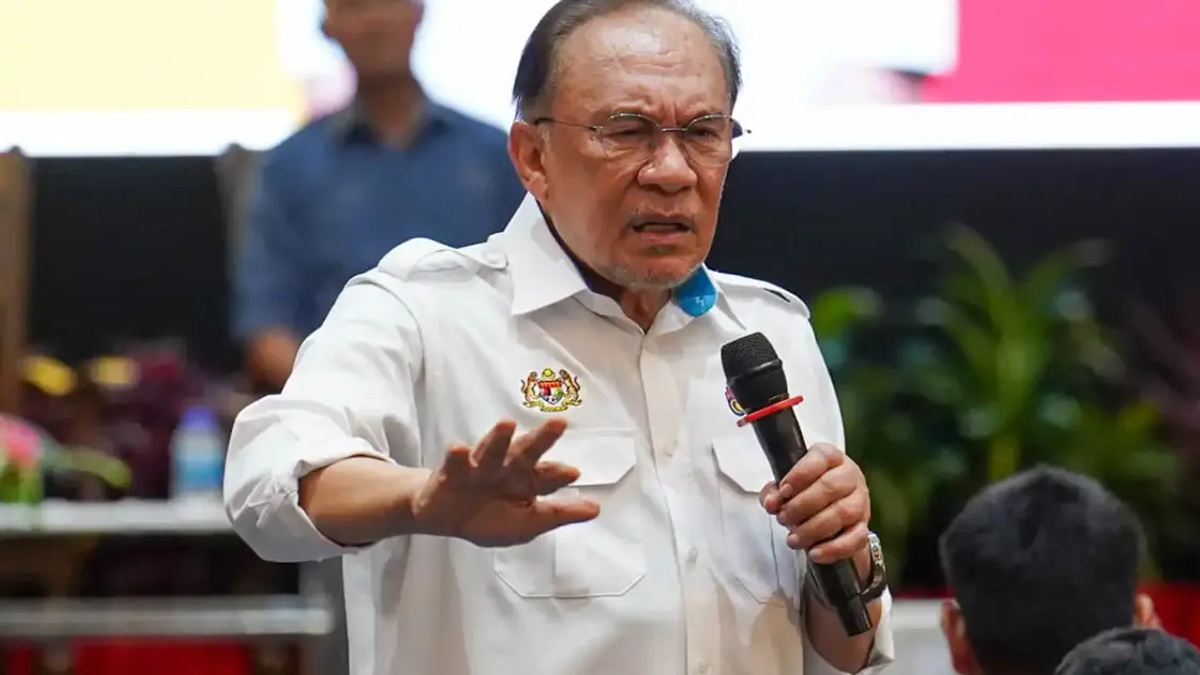 Anwar Dismisses Foreign Pressure on Israel Policy, Reaffirms Malaysian Principles