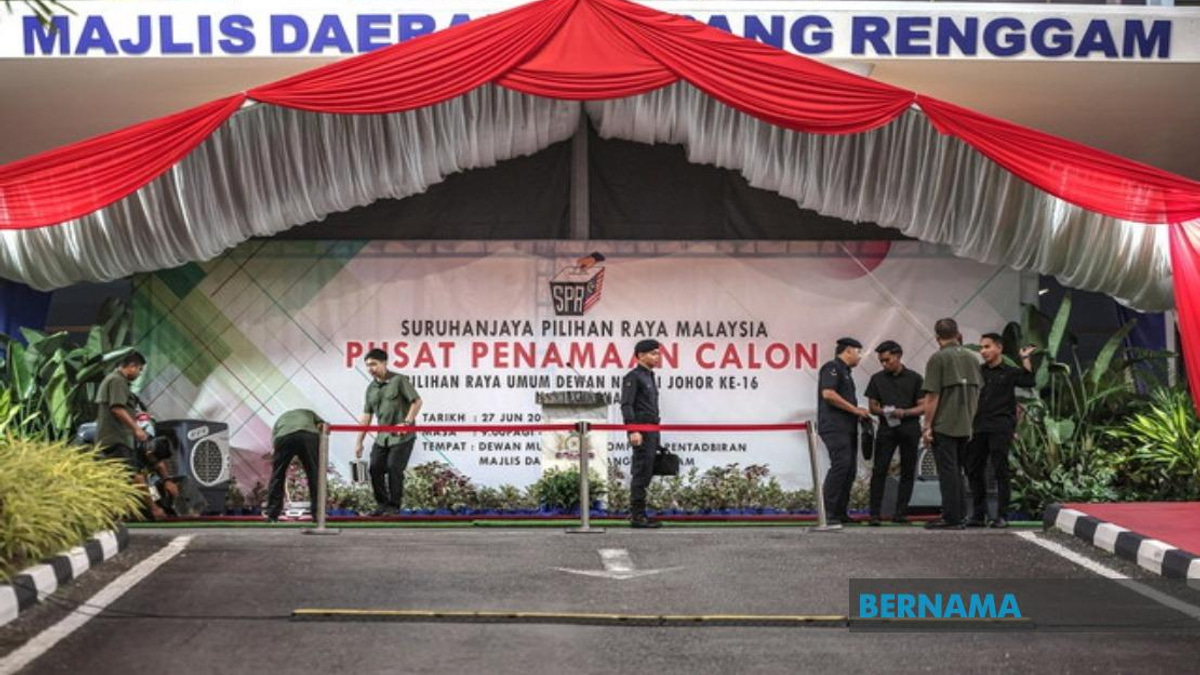Johor State Election Nomination Day Draws Crowds as 56 Centres Open