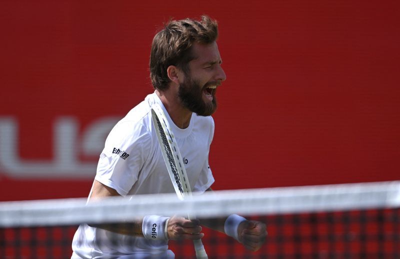 Moutet Forfeits Queen's Prize Money Over Foul-Mouthed BBC Interview
