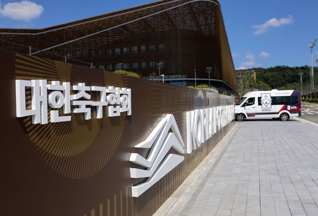South Korea's football bribery scandal draws Japan into investigation as international fallout deepens