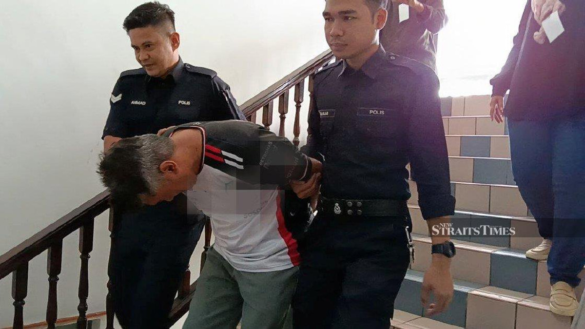 Keropok seller charged with smuggling tobacco into Sungai Udang Prison via drone