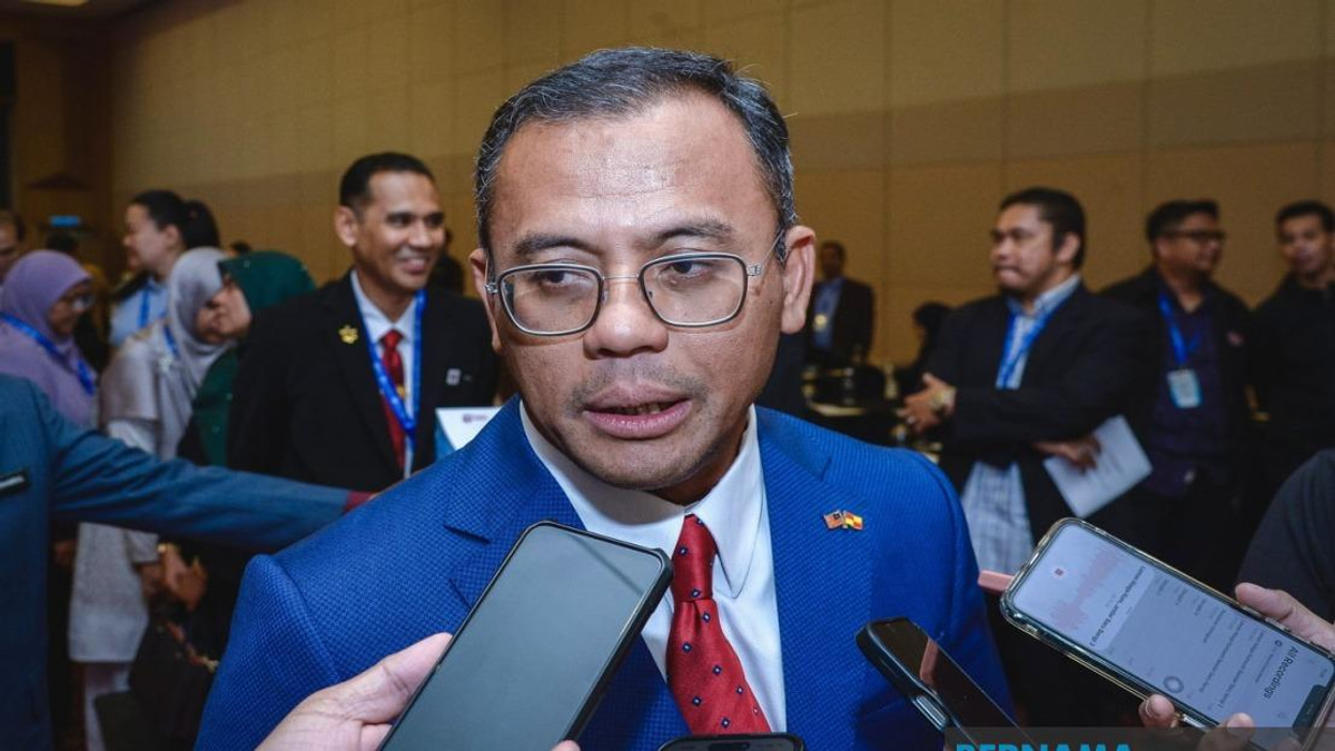 Policy Must Connect the Dots of Daily Life, Says Amirudin at Regional Conference