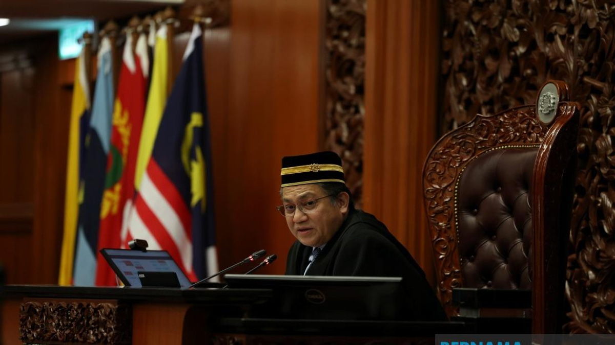 Nur Jazlan Mohamed Begins Second Term as Senate Deputy Speaker