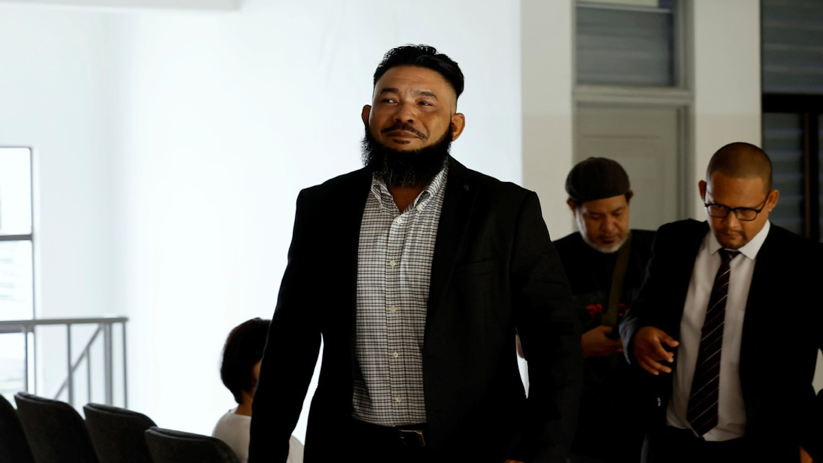 Papagomo Must Answer Allegations Over False Claims About PKR MPs Withdrawing Support From Anwar
