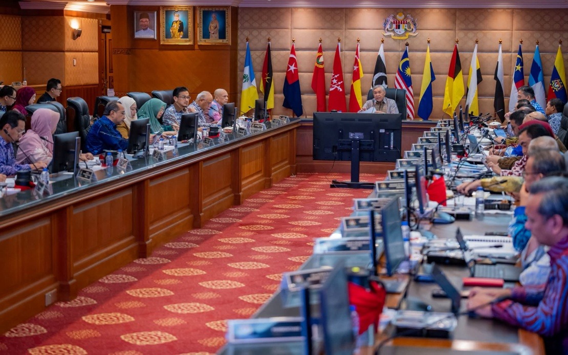Malaysia's Cost of Living Council Charts Rice Policy Shift, Eyes Broader Food and Healthcare Support