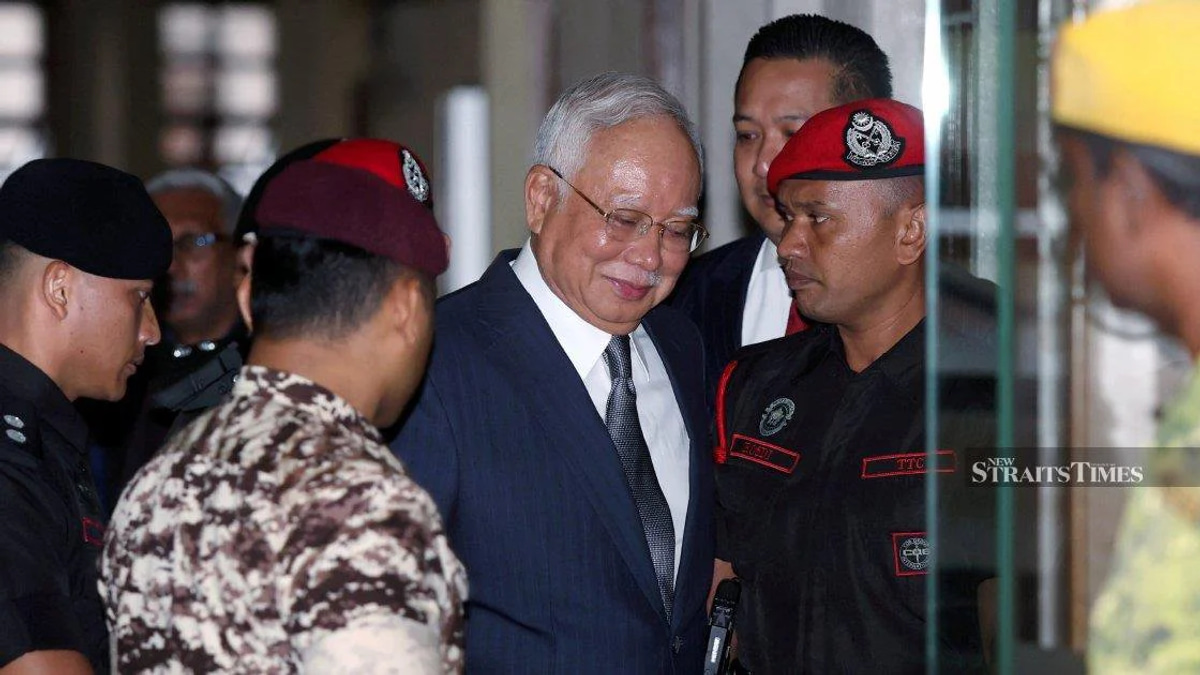 Najib and Jho Low operated 'hand-in-hand' scheme to drain 1MDB, court finds