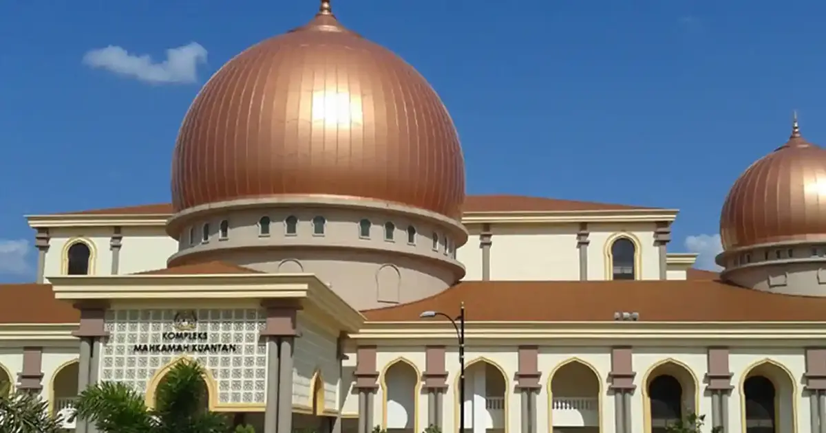 Datuk and associate arrested for fraudulent use of Pahang royal emblem