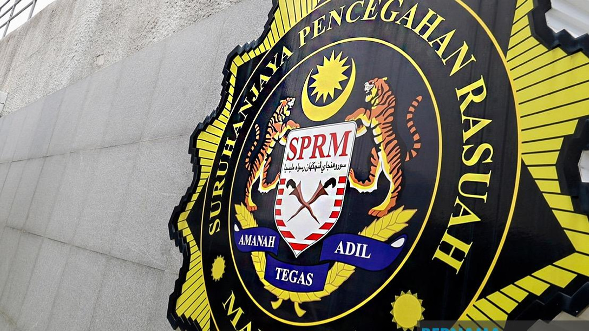 MACC Arrests 13 in RM2.5 Million Bribery Scheme Targeting Government Agency