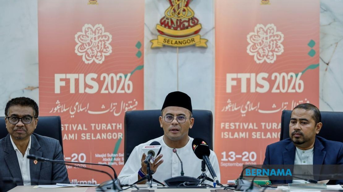 Selangor MB Orders Swift Crackdown on Illegal Foreign Settlement in Setia Alam