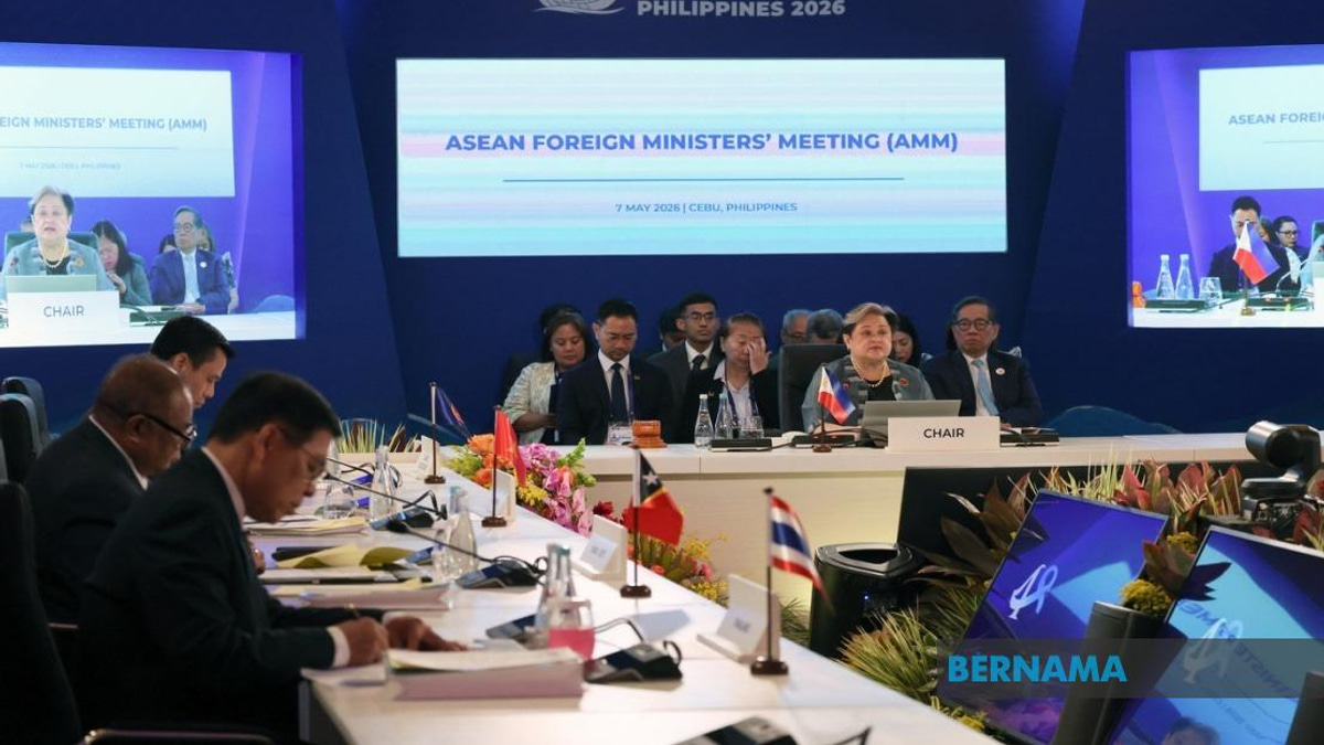 Philippines Calls for Pragmatic Shift in ASEAN's Myanmar Peace Strategy