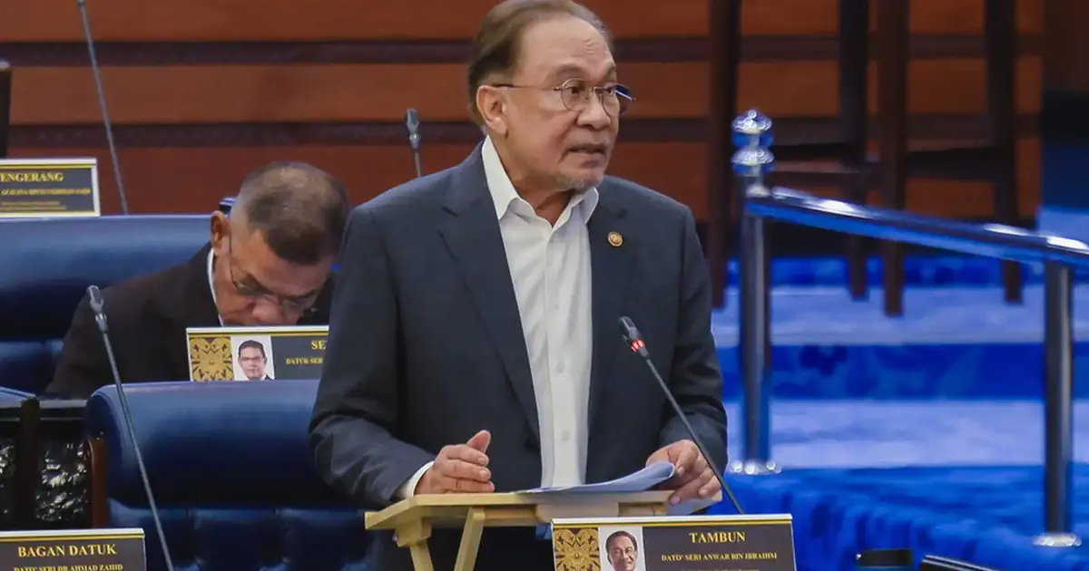 Anwar Signals No Blank Cheque for States Facing Cost Overruns on Projects