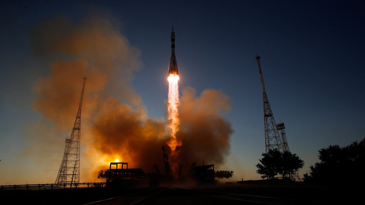Russian-US Crew Returns to Earth After Eight Months Aboard International Space Station