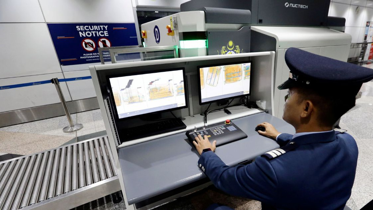 KLIA Security Gap Rooted in Screening Procedures, Not Equipment Failures, Says Saifuddin