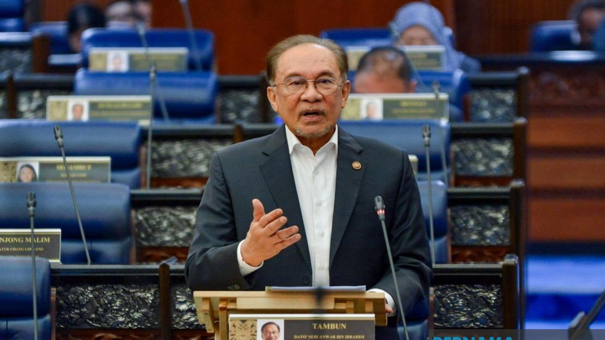Malaysia to Prioritise Local Workers While Studying Foreign Labour Needs, Says Anwar