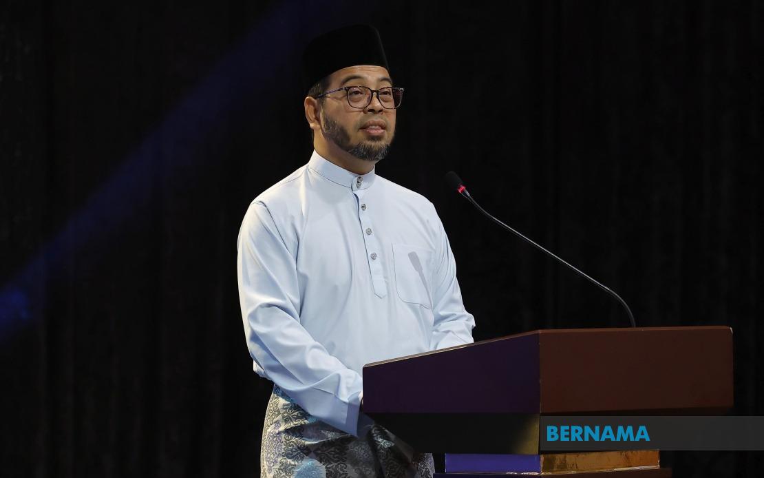 Zulkifli Urges Muslims to Set Aside Differences and Strengthen Ummah Unity