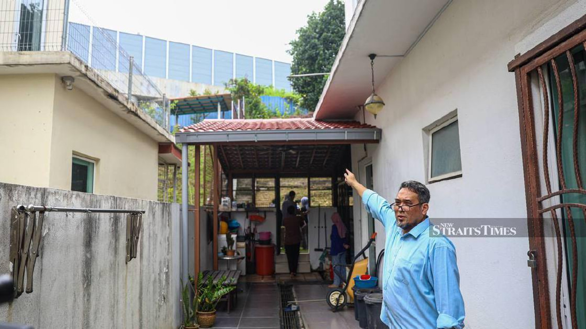 Family pursues RM1.33 million claim against ECRL contractors over structural damage to residence