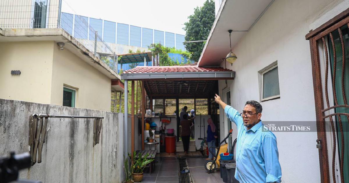 Family pursues RM1.33 million claim against ECRL contractors over structural damage to residence