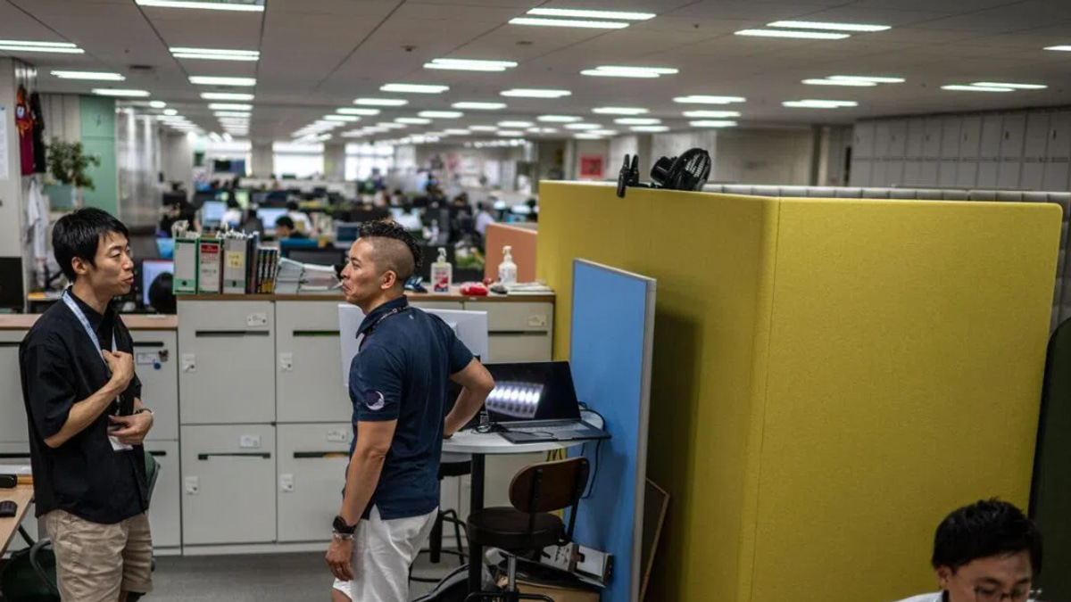 Japan's summer dress-down push sparks 'leg hair harassment' debate in Tokyo offices