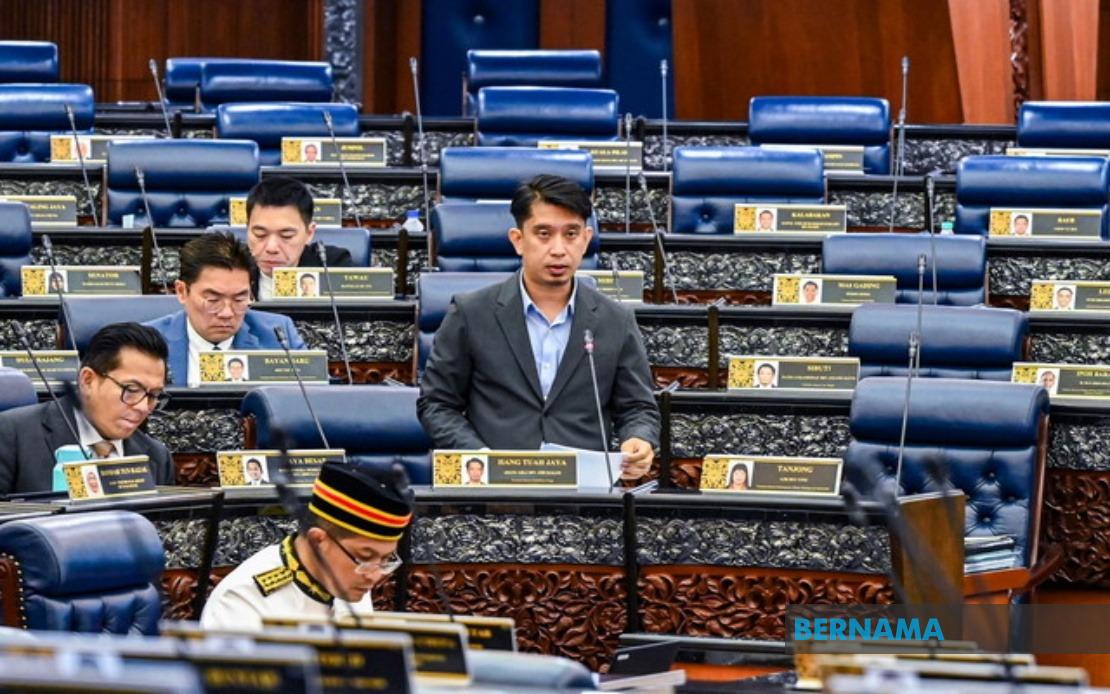 Over 326,000 Public University Students in Malaysia Pursuing STEM Studies, Parliament Hears