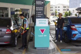 Petronas Fuel Supply Secured Until August Amid Global Energy Pressures