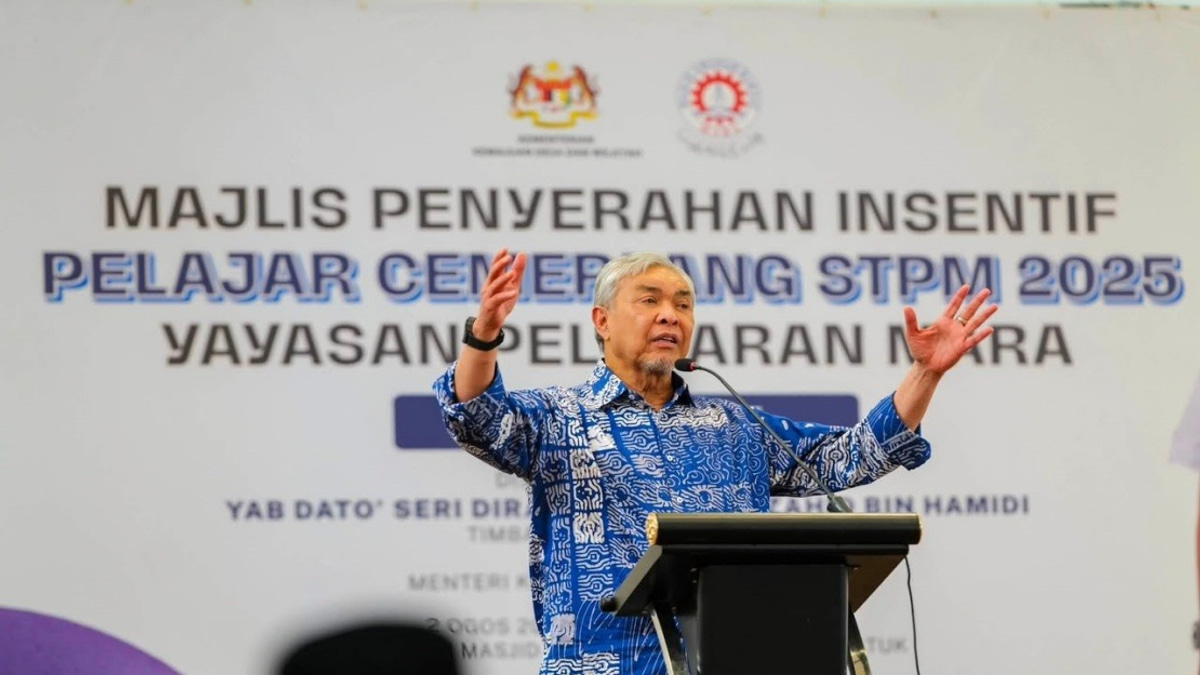 38 Bagan Datuk Students Honoured for Outstanding STPM Results
