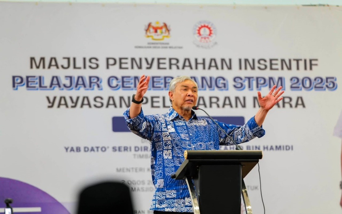 38 Bagan Datuk Students Honoured for Outstanding STPM Results