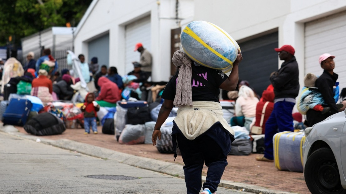 Hundreds of Zimbabweans Relocated from Cape Town Amid Rising Anti-Immigrant Tensions
