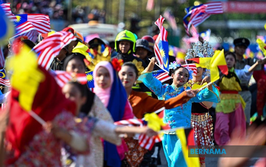 Over 30,000 Gather in Seremban for Negeri Sembilan's National Day Celebration