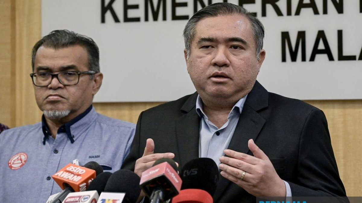 Government Does Not Interfere in Port Management Appointments, Says Transport Minister Loke