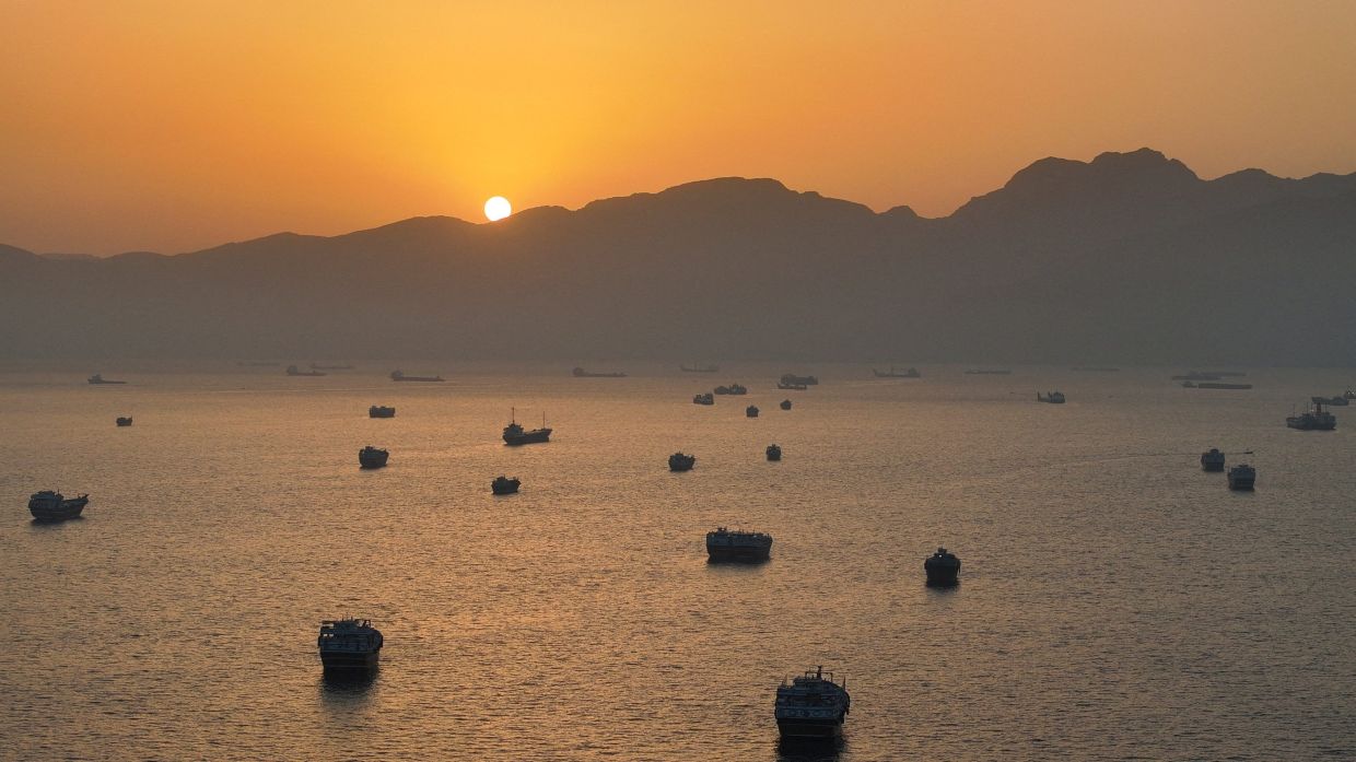 Iranian interim deal unlocks crude supplies as tankers resume Gulf departures