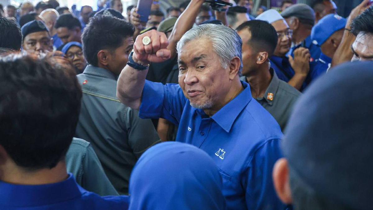 Barisan Nasional Seeks Stronger Showing in Johor State Election, Zahid Confirms