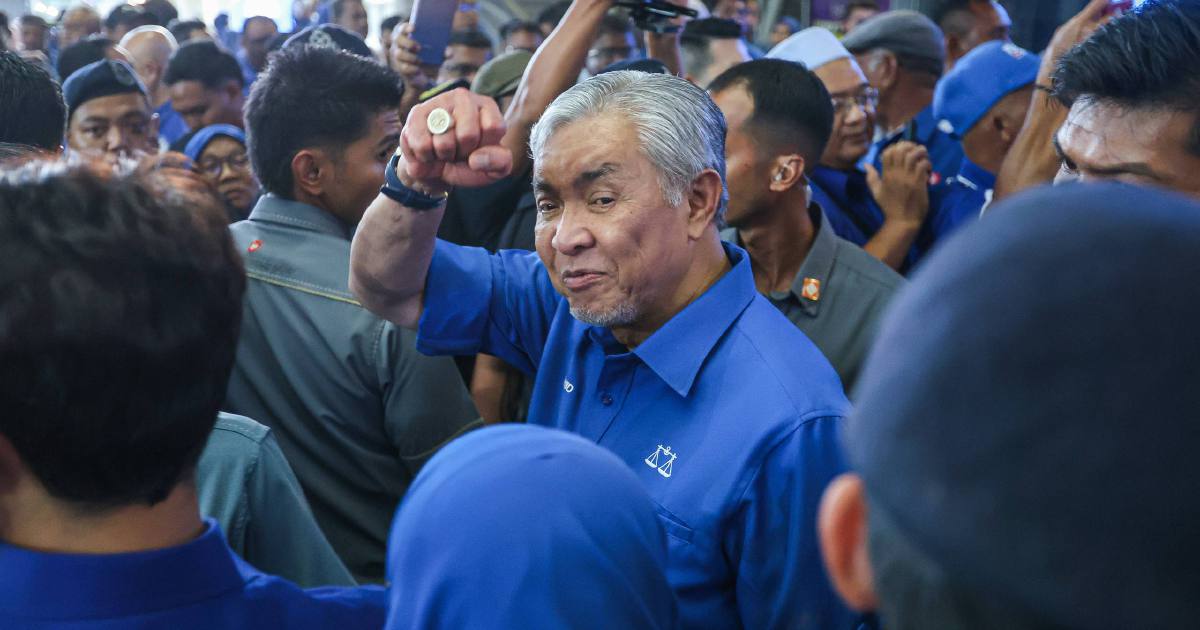 Barisan Nasional Seeks Stronger Showing in Johor State Election, Zahid Confirms