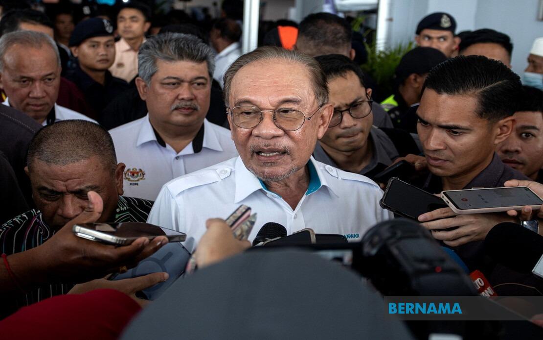PM Anwar Warns Unity Coalition Partners Against Attacking Federal Government During State Campaigns