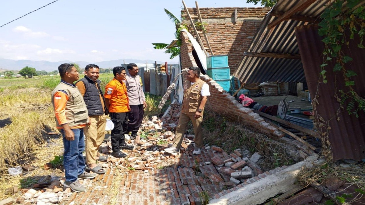 Death Toll From Flores Earthquake Reaches 38 As Rescue Operations Intensify Across Indonesia
