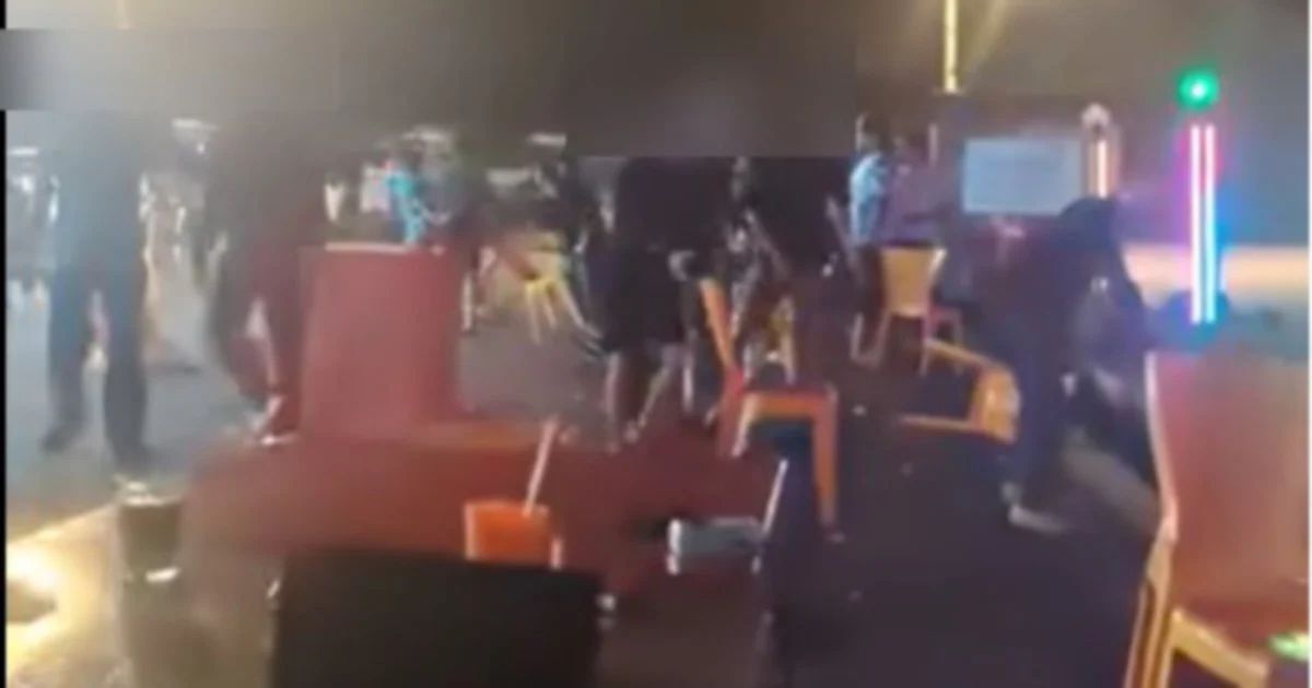 Four arrested in violent Kulai restaurant clash involving chairs and fists