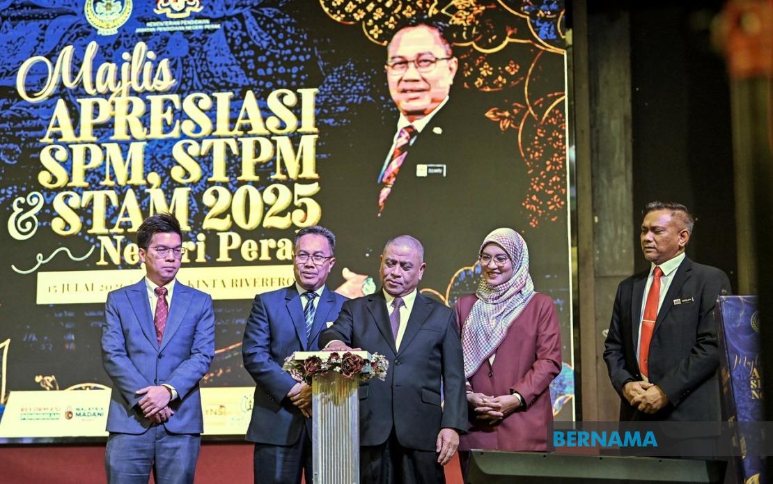 Perak's Menteri Besar Scholarship Eases Student Financial Strain While Lifting Academic Performance