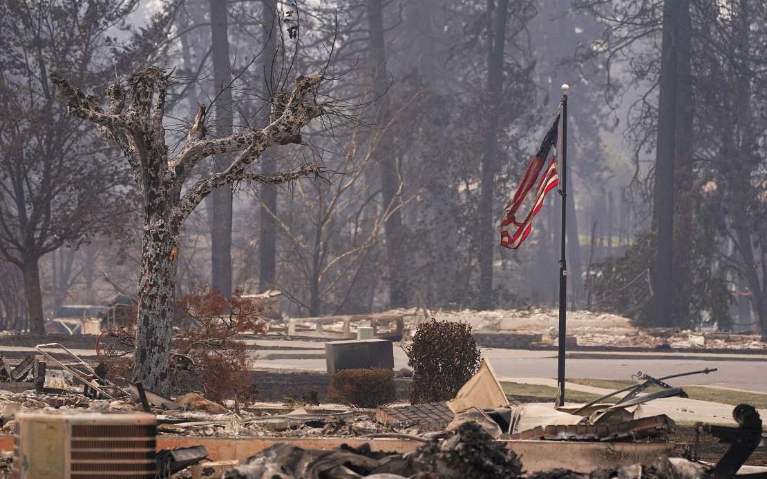Wildfires Force 65,000 to Flee as Washington State Battles Multiple Blazes