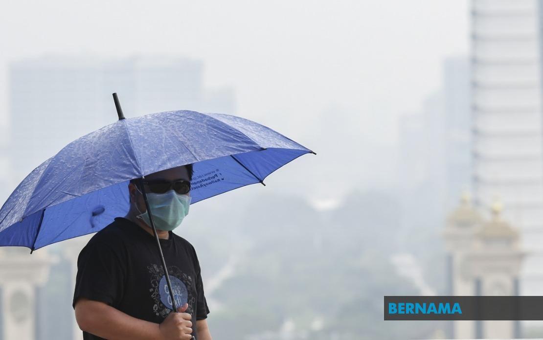Serian Chokes Under Unhealthy Haze as Sarawak Braces for Worsening Air Quality
